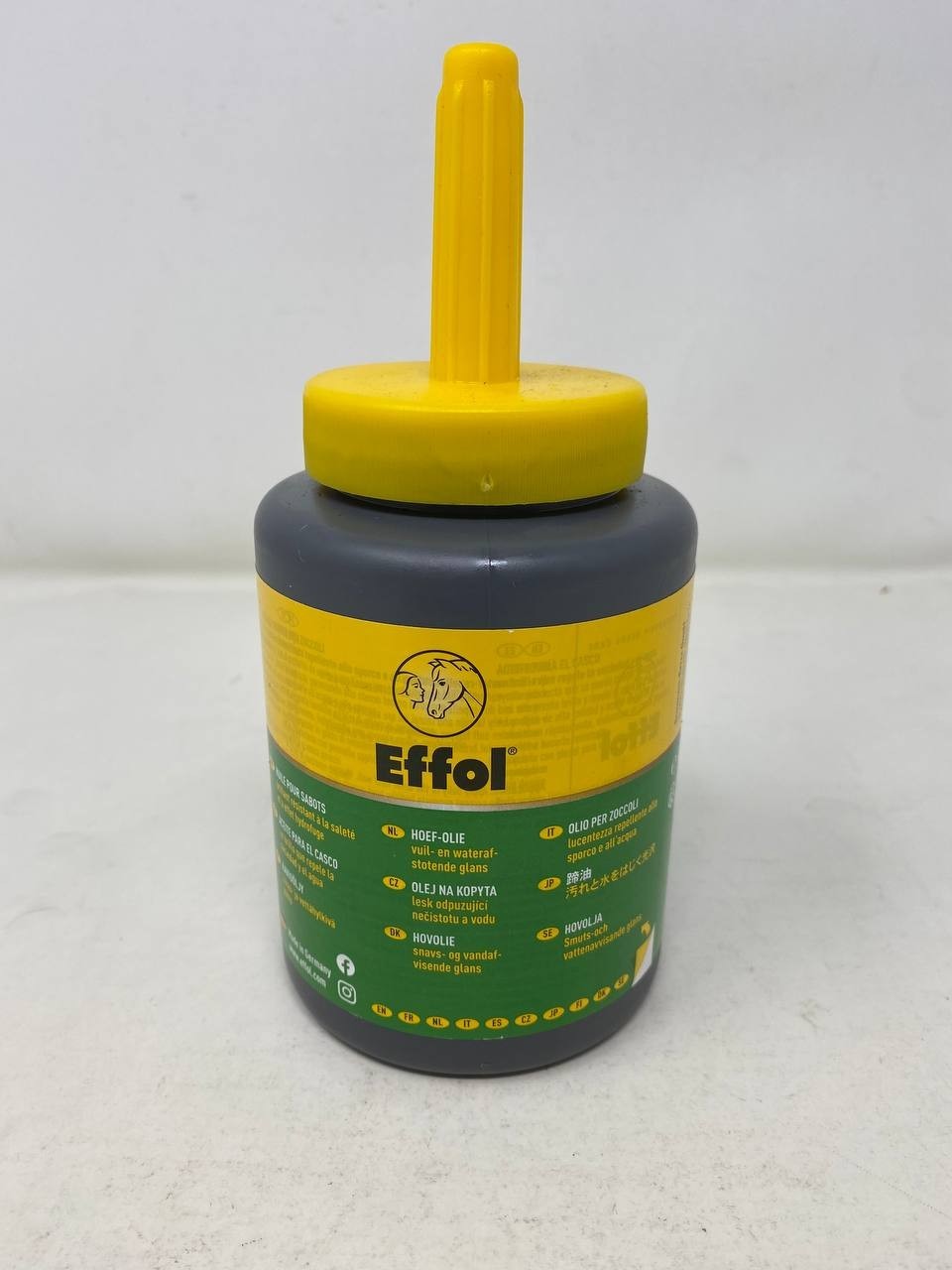 Effol Tin with Brush Hoof Oil, 475ml