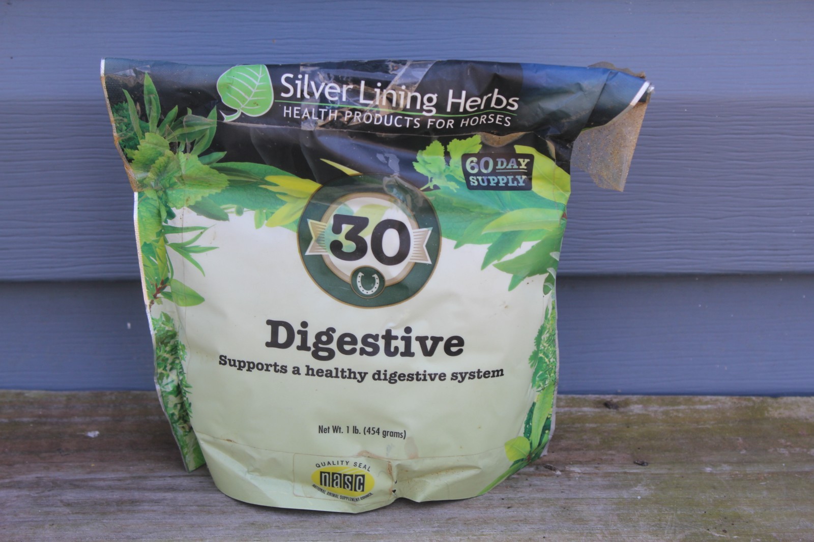 Silver Lining Herbs Digestive Support For Horses (UNKNOWN AGE) 12oz New OPENED
