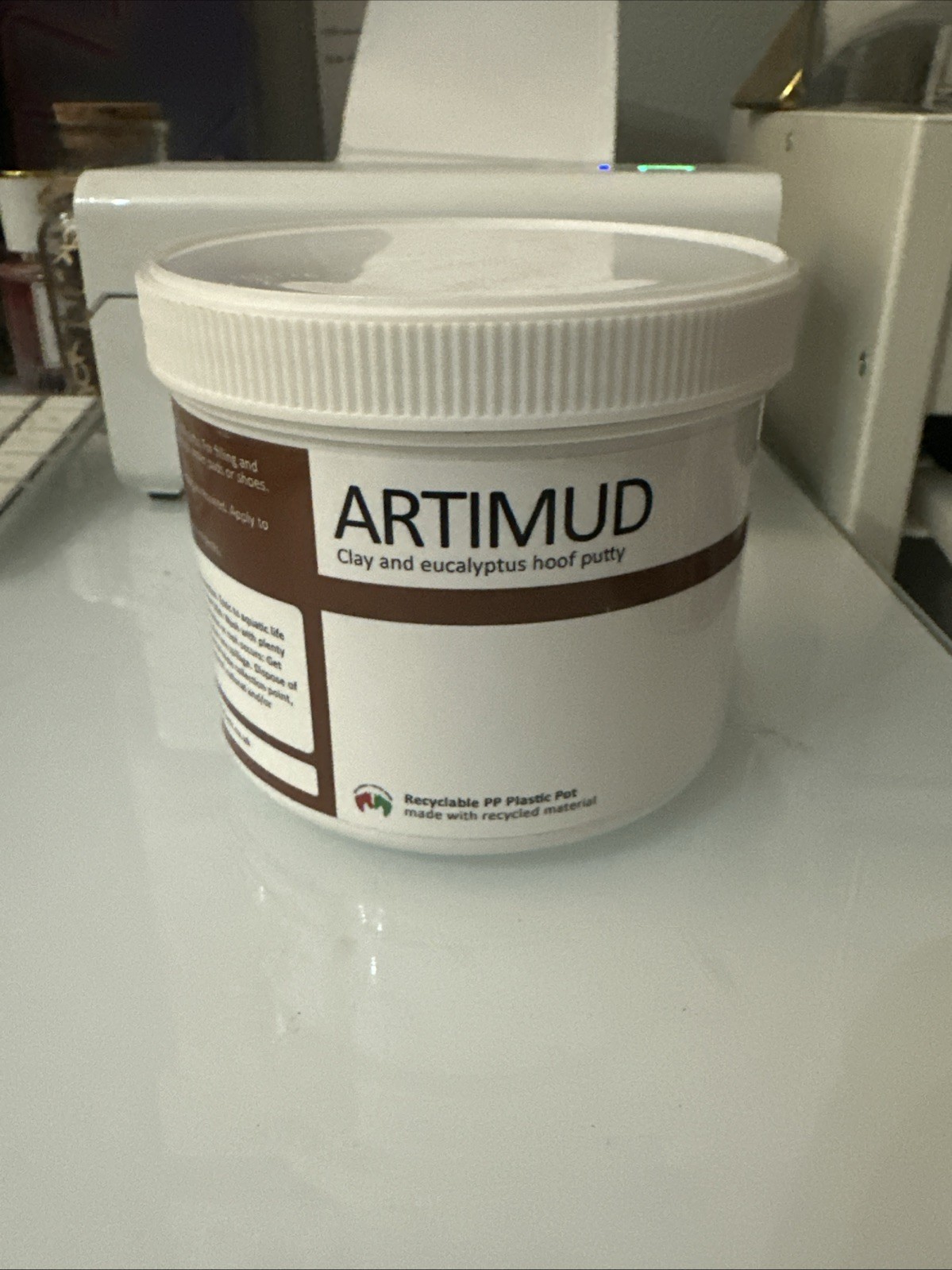 Artimud – Horse Hoof Putty | Thrush Treatment | 26.5 oz (750g) | Eucalyptus Hors