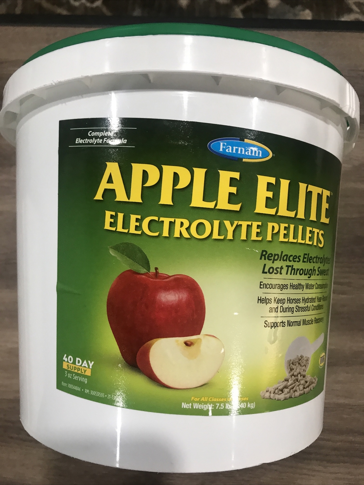 Farnam100544844 Apple Elite Electrolyte Pellets for Horses 7.5lb Bucket